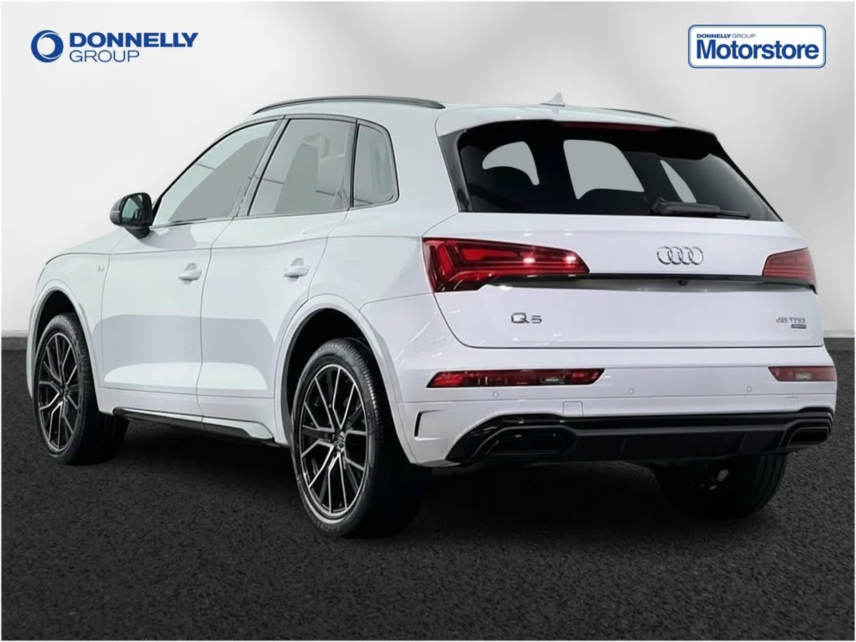 Audi Q5 Estate Special Editions Edition 1 - Image 2
