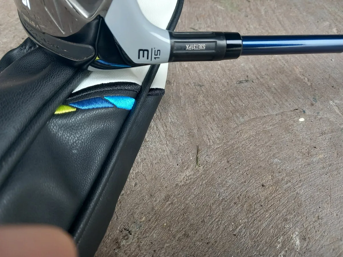Left handTaylormade sim 2max, 3wood regular shaft, - Image 3