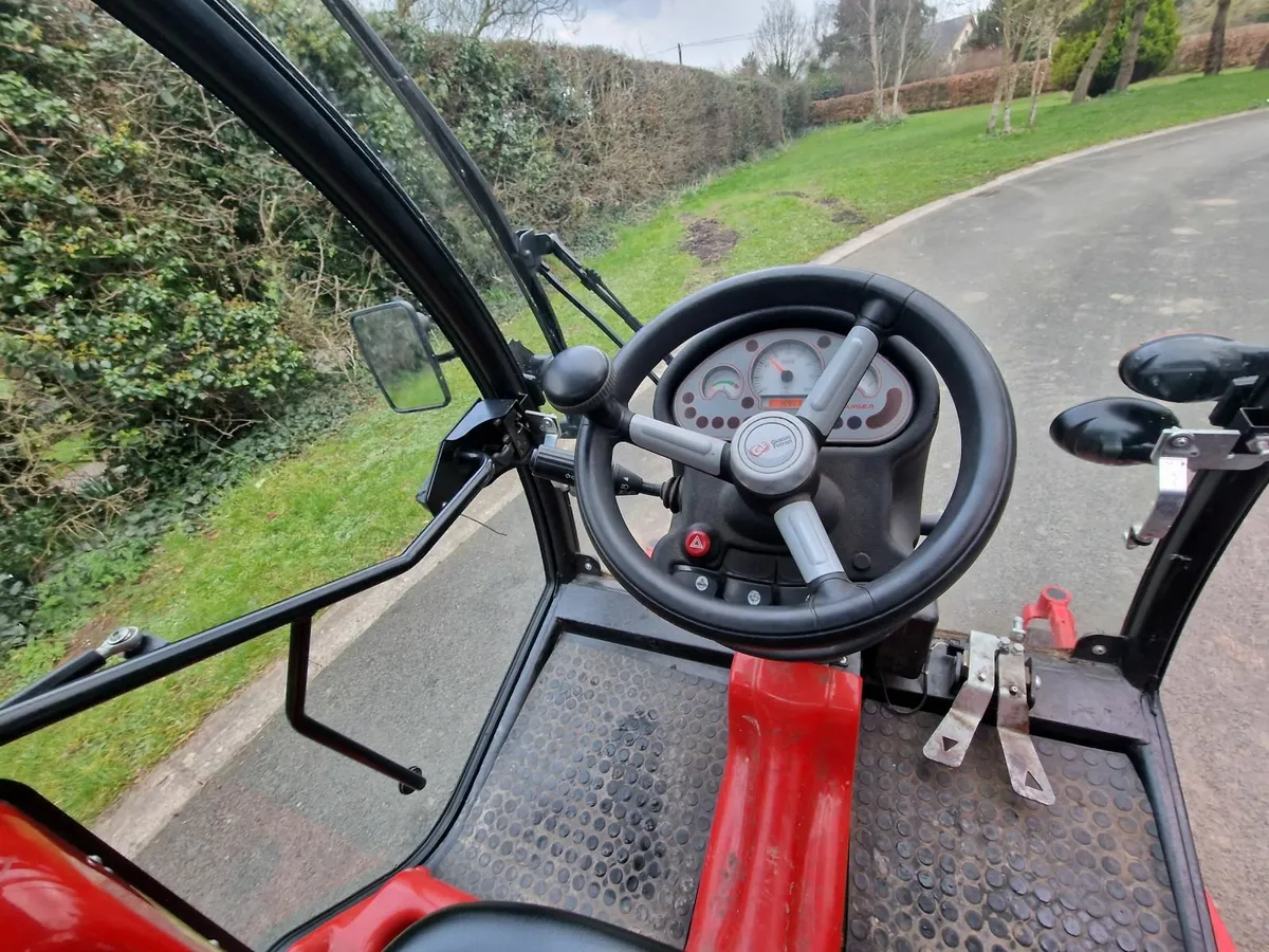 Gianni Ferrari Cruiser ride on mower lawnmower - Image 3