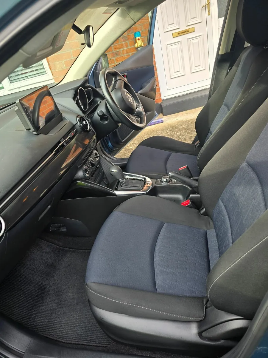 Mazda Demio Automatic 2015 - Image 3