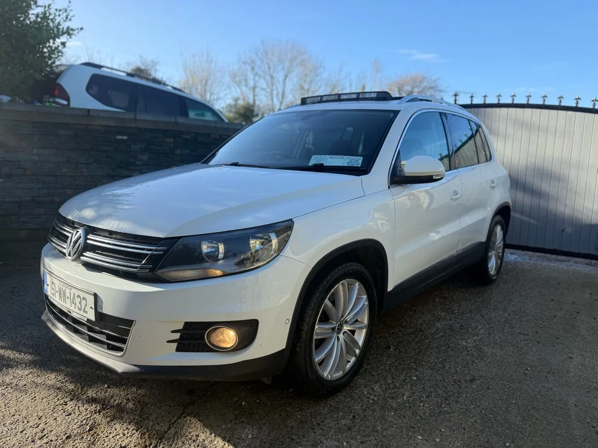 2015 Volkswagen Tiguan High-line - Image 2