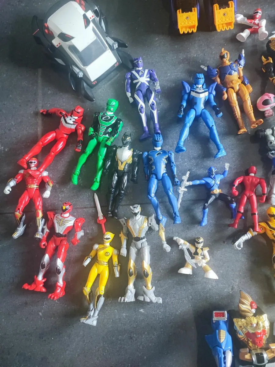 Power ranger toys - Image 1