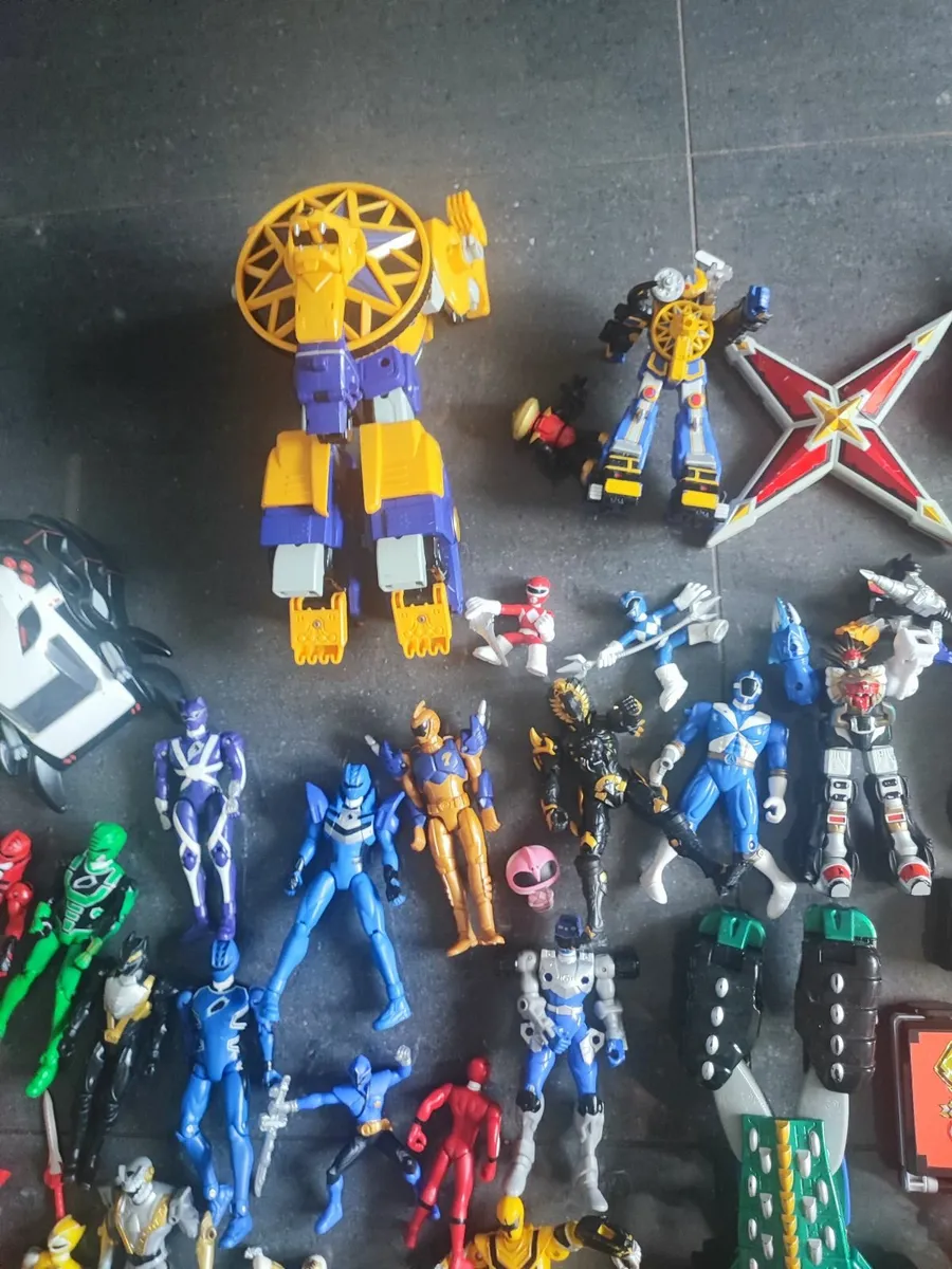 Power ranger toys - Image 4