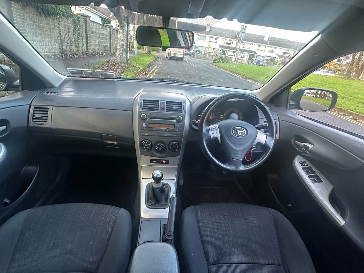 Toyota Corolla Luna *NCT 01/27* - Image 4