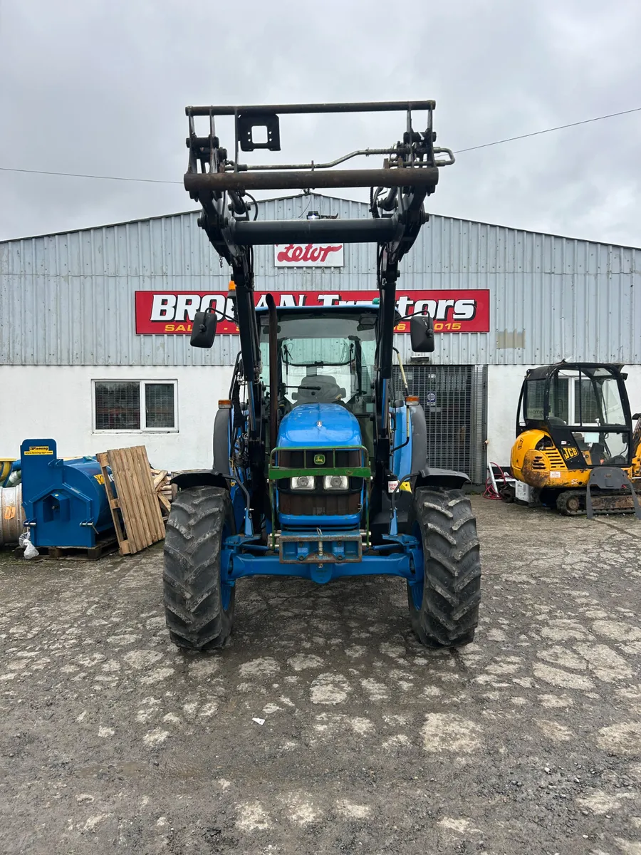 2013 John Deere 5090m c/w Loader - Image 2