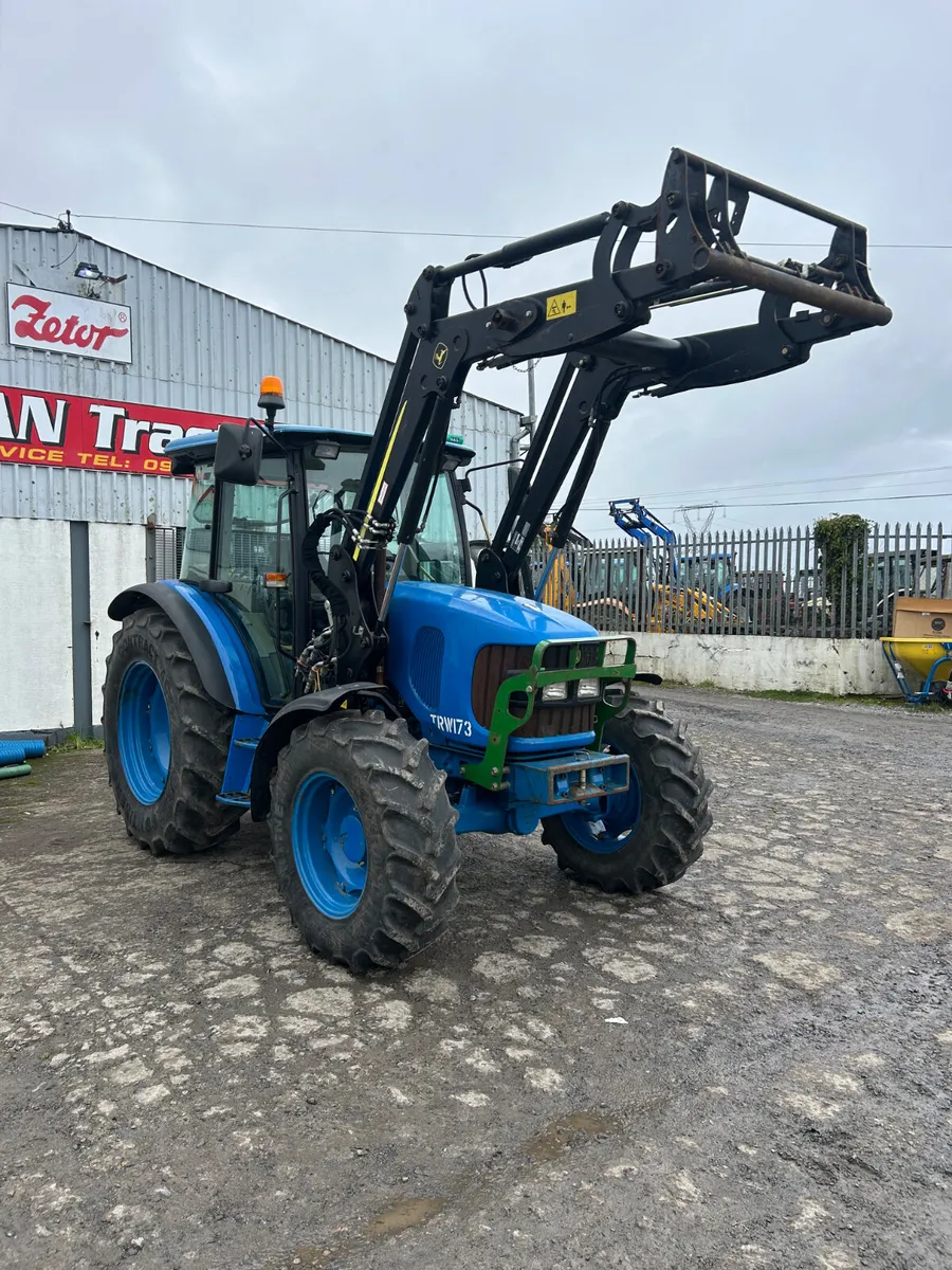 2013 John Deere 5090m c/w Loader - Image 3