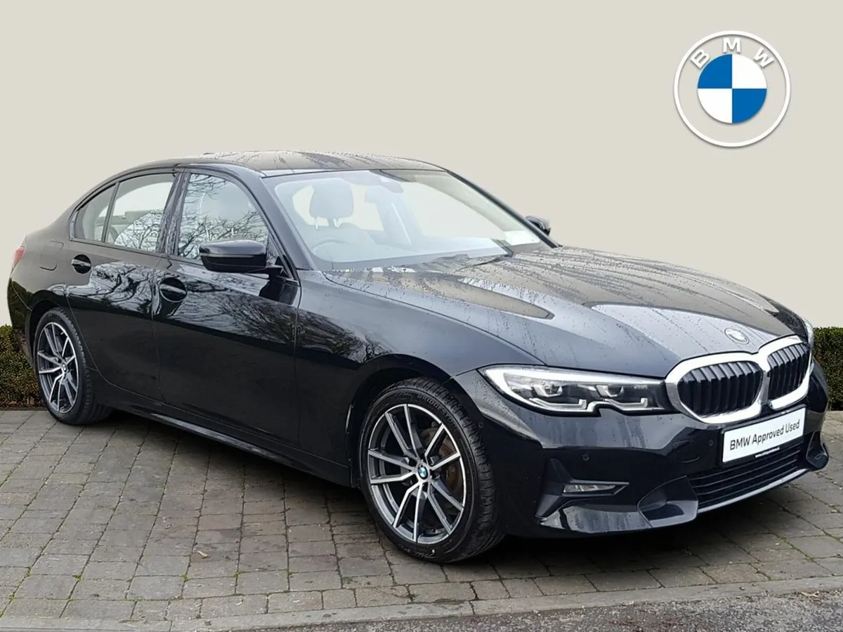 BMW 3-Series 318d Sport - Image 1
