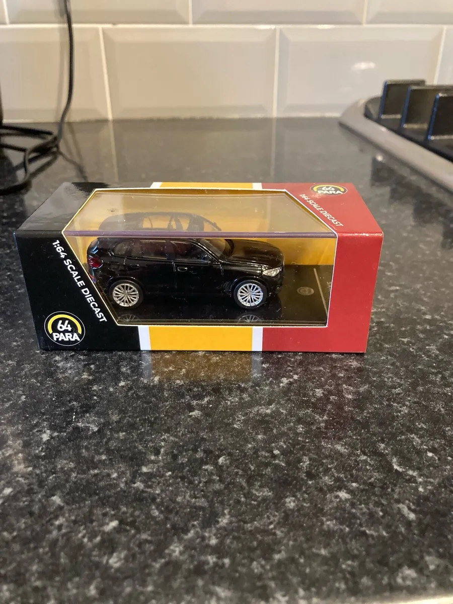 BMW X5 Diecast Model - Image 2