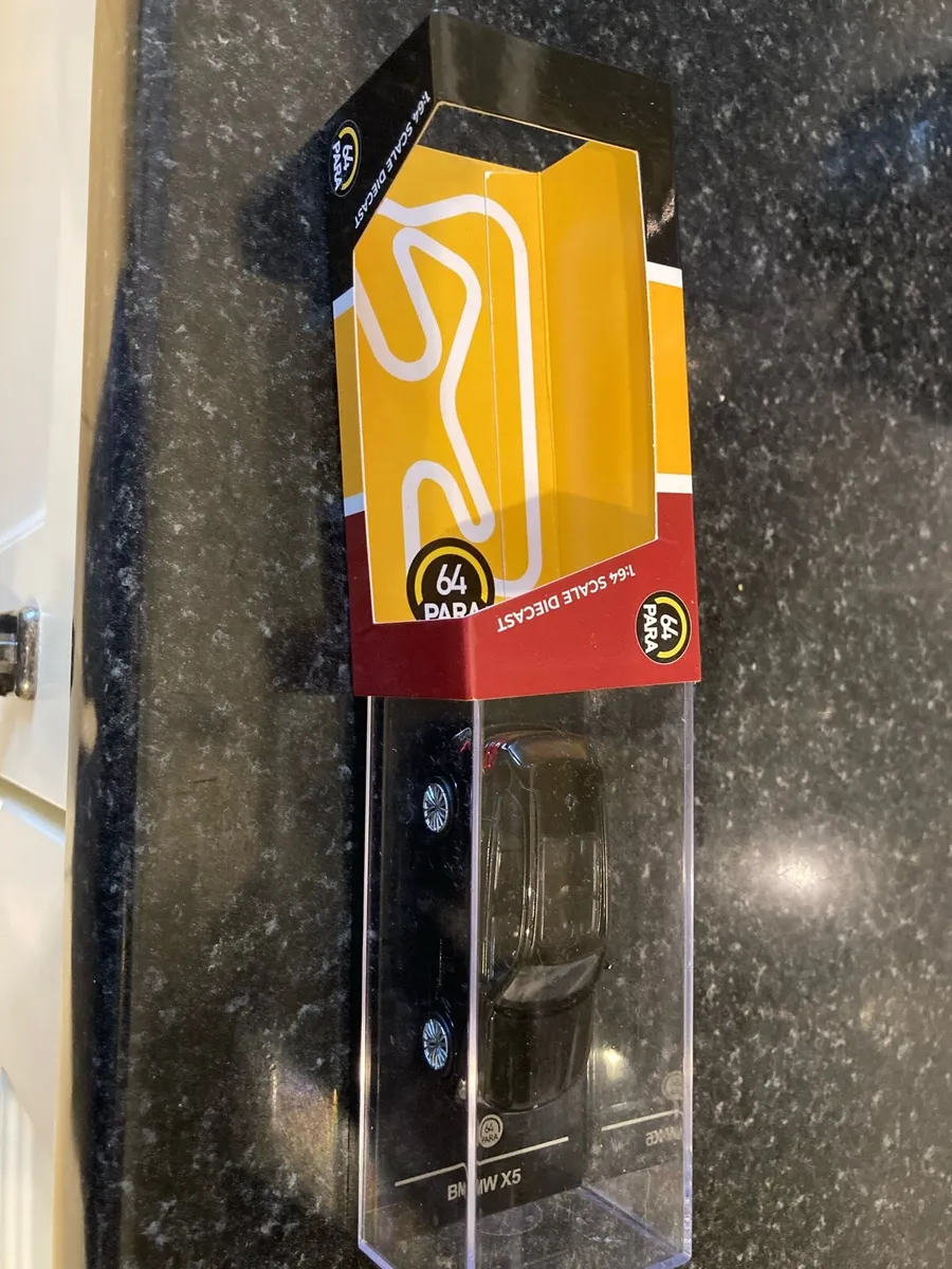 BMW X5 Diecast Model - Image 3