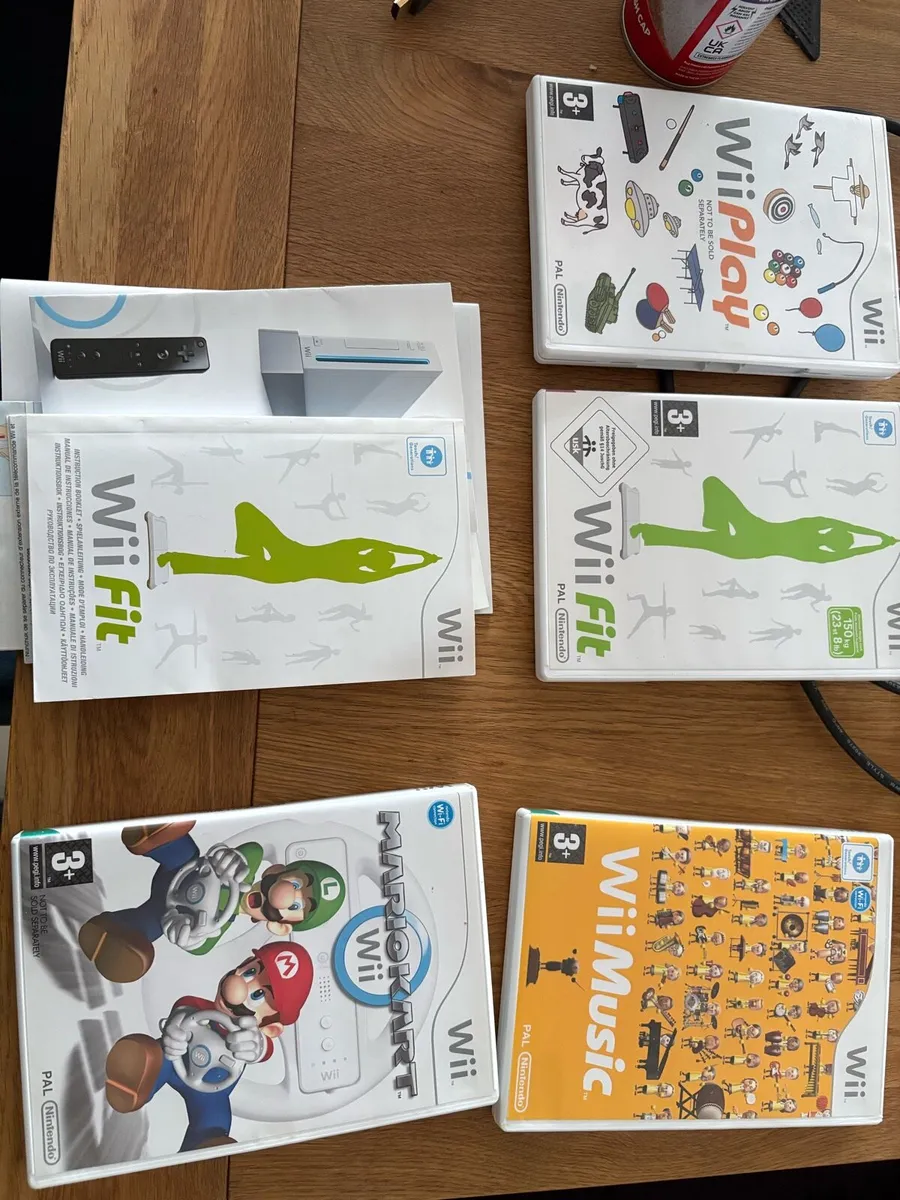 Wii console and games and kit pieces - Image 2