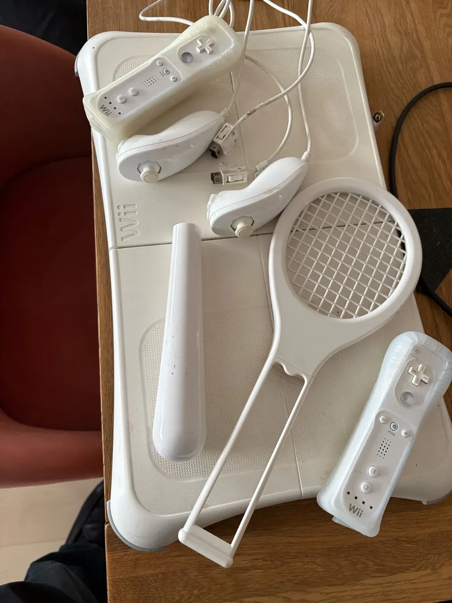 Wii console and games and kit pieces - Image 3