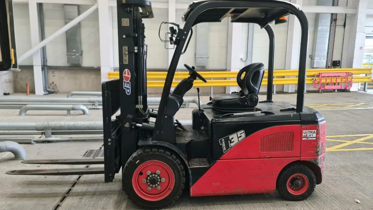 Electric Forklift truck EP series 35 2016 - Image 1