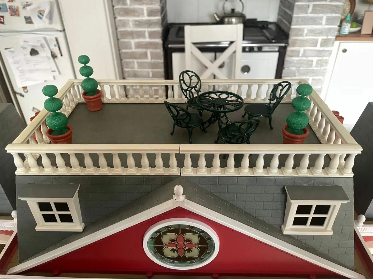 Sylvanian Families - Regency Hotel - Image 2