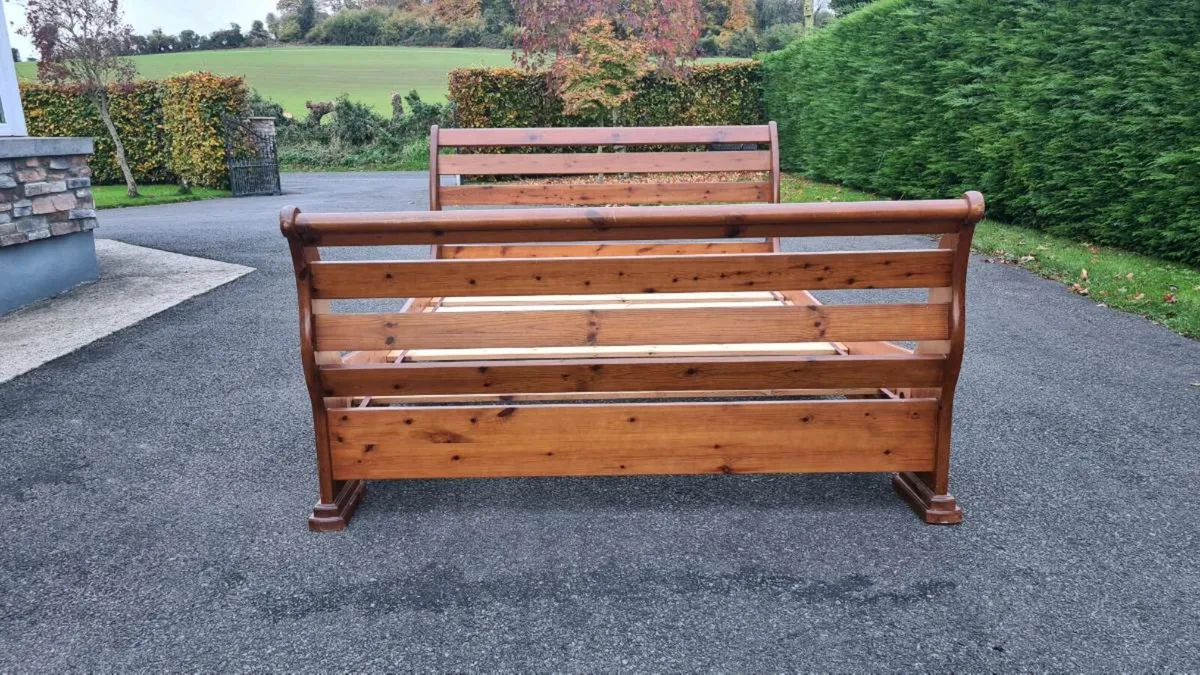 Bed with New Mattress & Lockers - Image 2