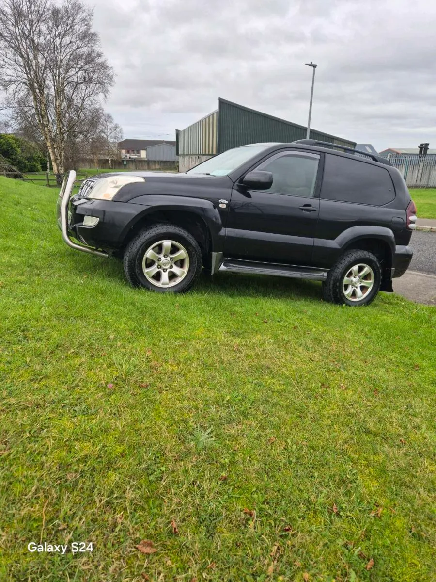 Toyota  Landcruiser  SWB  2009 - Image 1