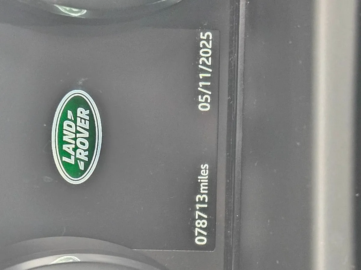 Land Rover Discovery Sport 2018 - Image 1