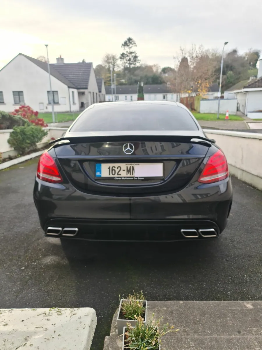 Mercedes-Benz C-Class 2016 - Image 1