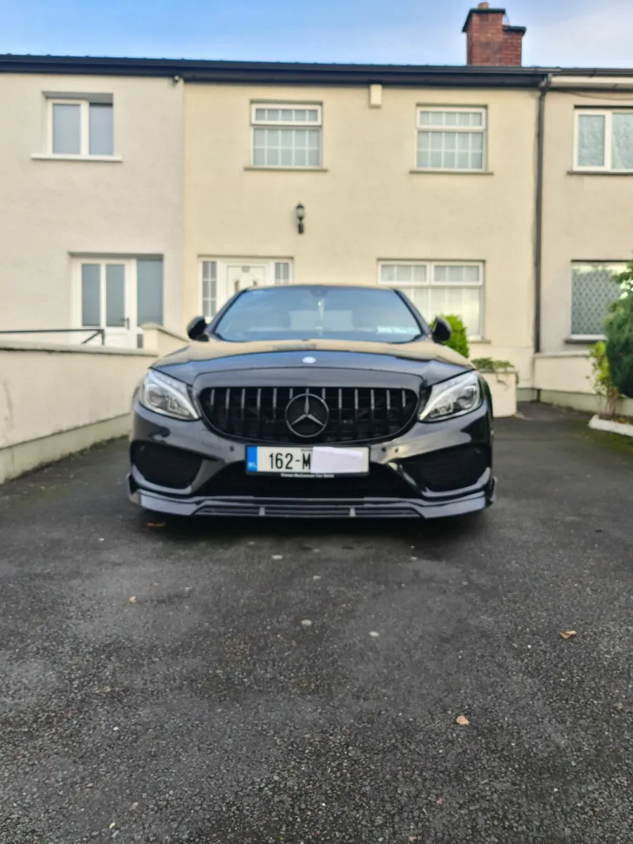 Mercedes-Benz C-Class 2016 - Image 2