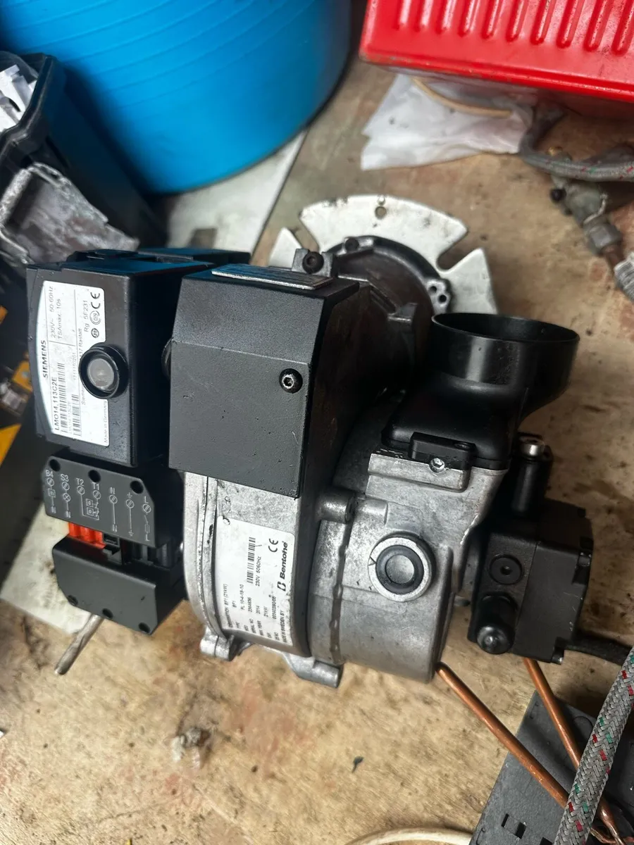 Oil burner - Image 2