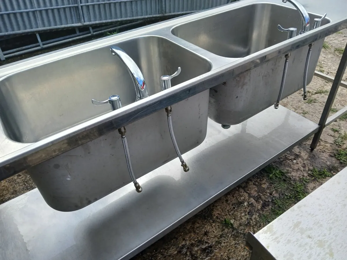 Stainless steel /cabbinet deep double sink.. - Image 3