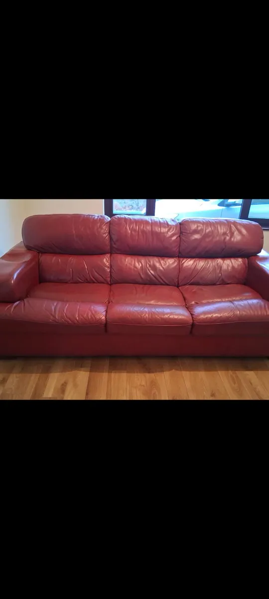 Free leather couch - Image 1