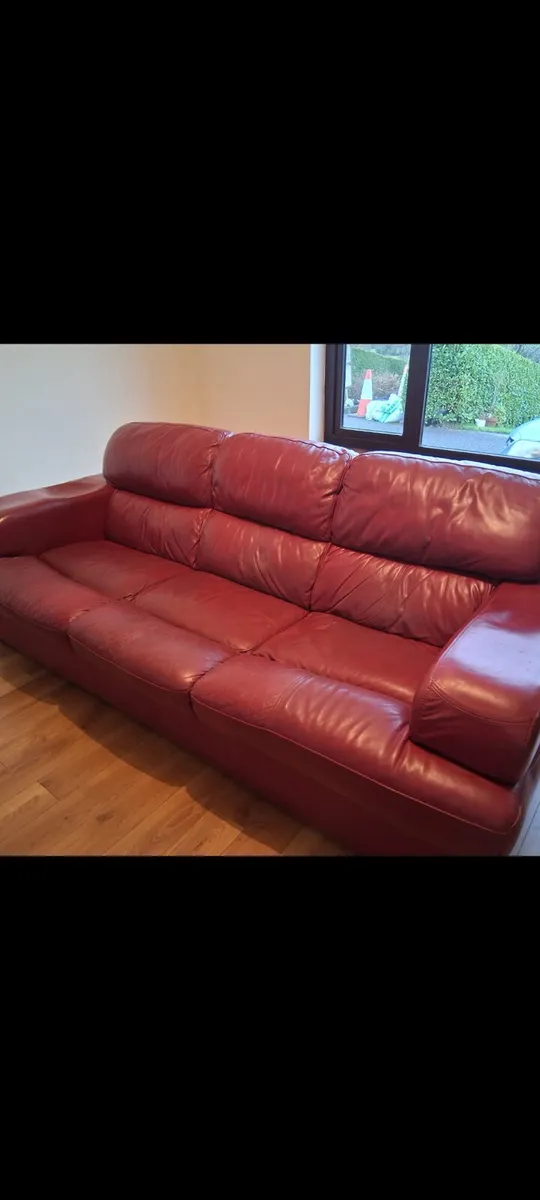 Free leather couch - Image 2