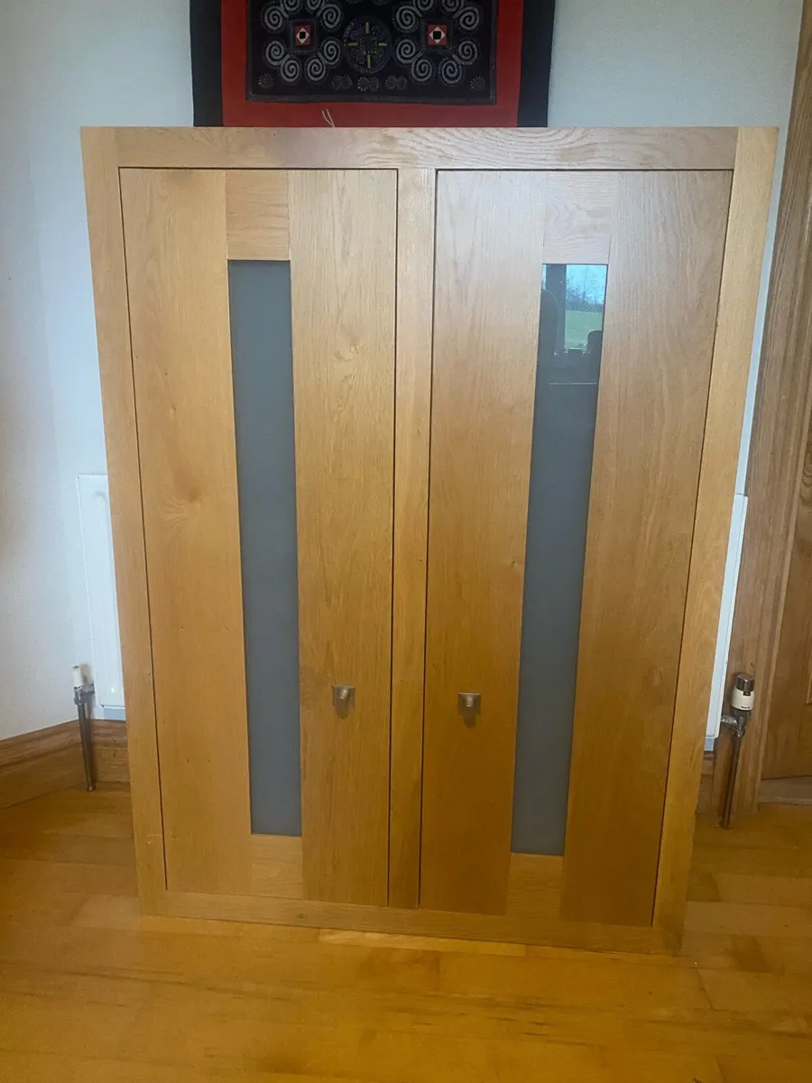 Two Solid oak cabinets - Image 1