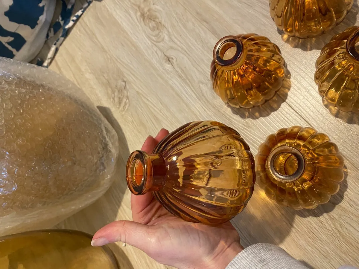 Small Glass Vases 5 - Image 4