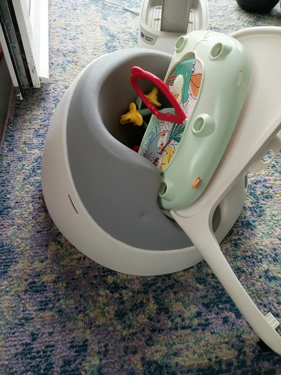 Play pen and play seat - Image 2
