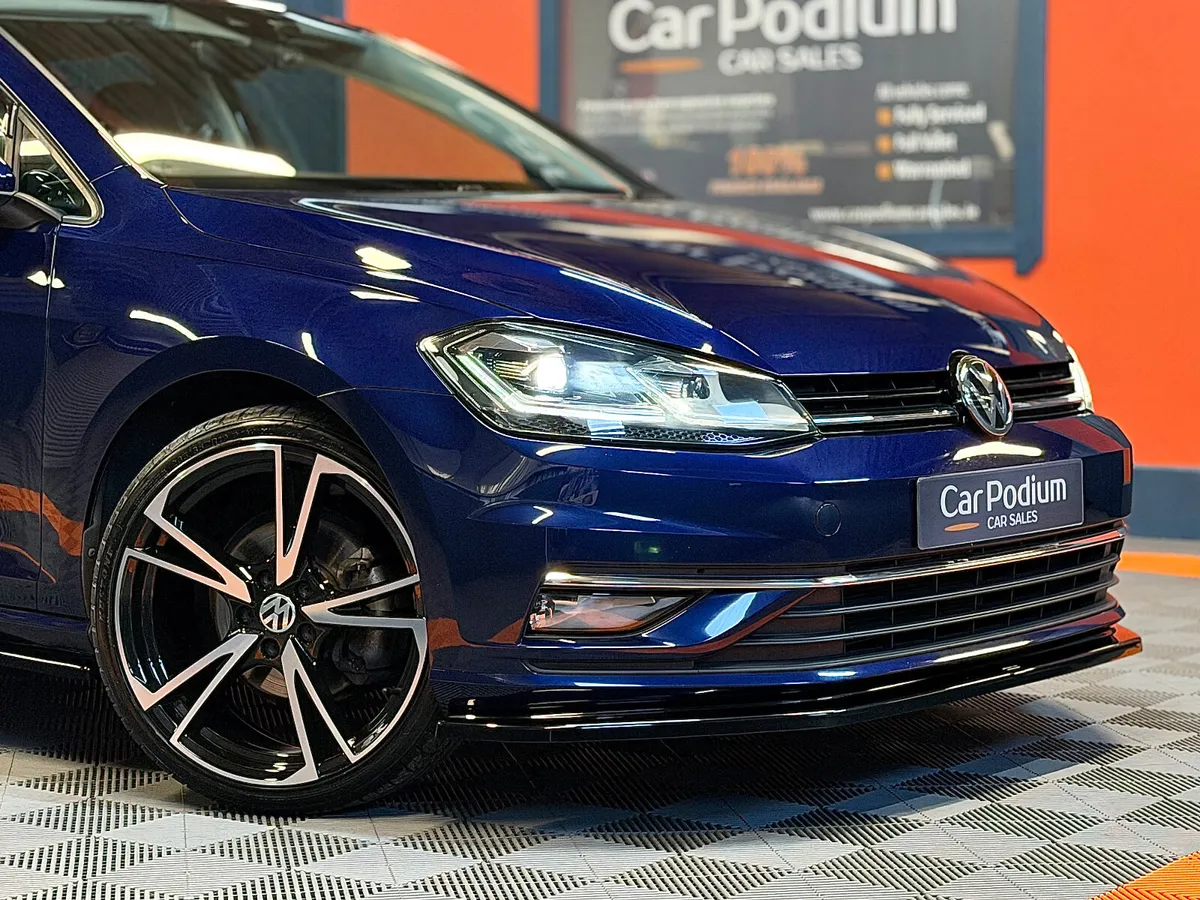 2017 Volkswagen Golf 1.2TSi Auto DSG - Image 2