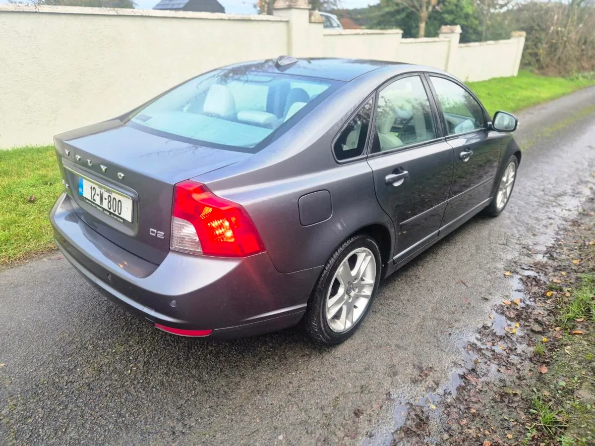 12 volvo s40 D2 - Image 4