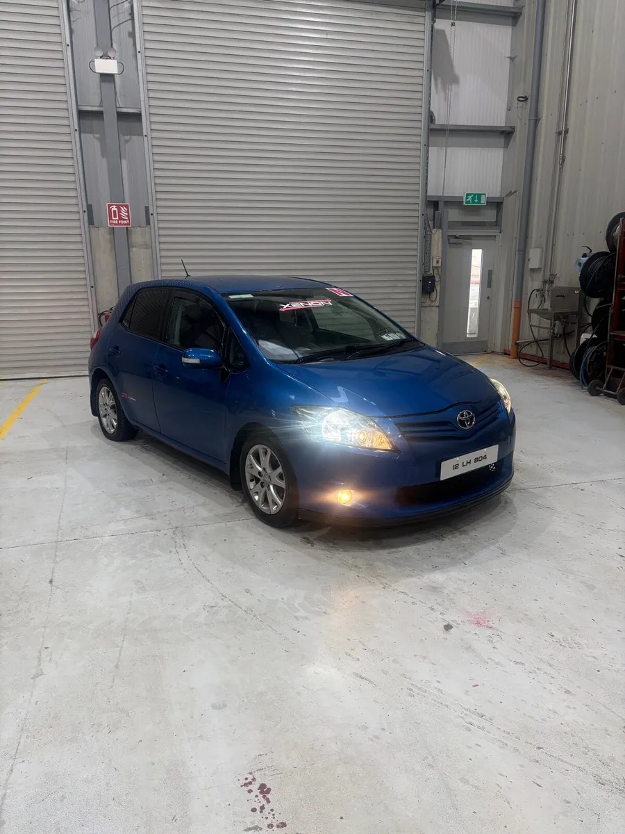 2012 Toyota Auris •1.4 diesel• - Image 4