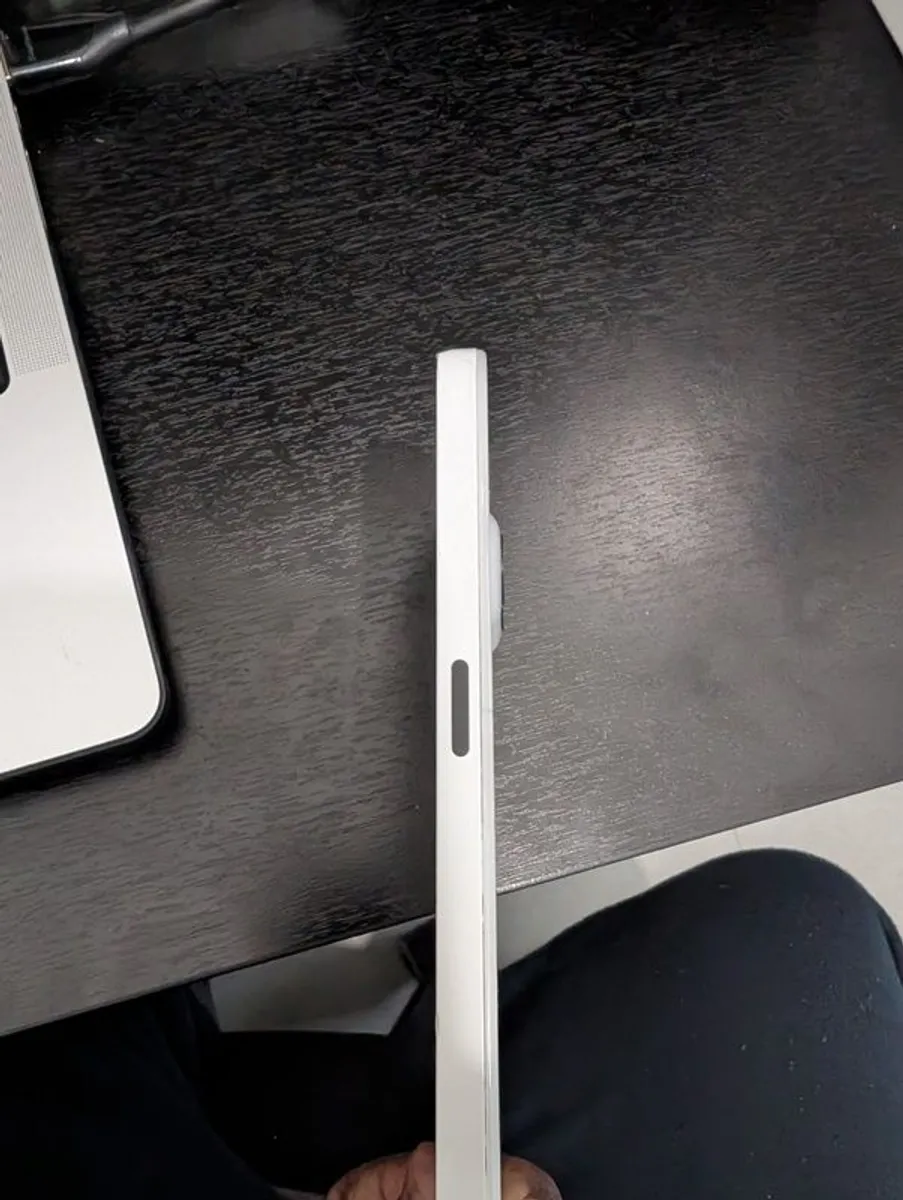 Nothing Phone 2a White - Image 3