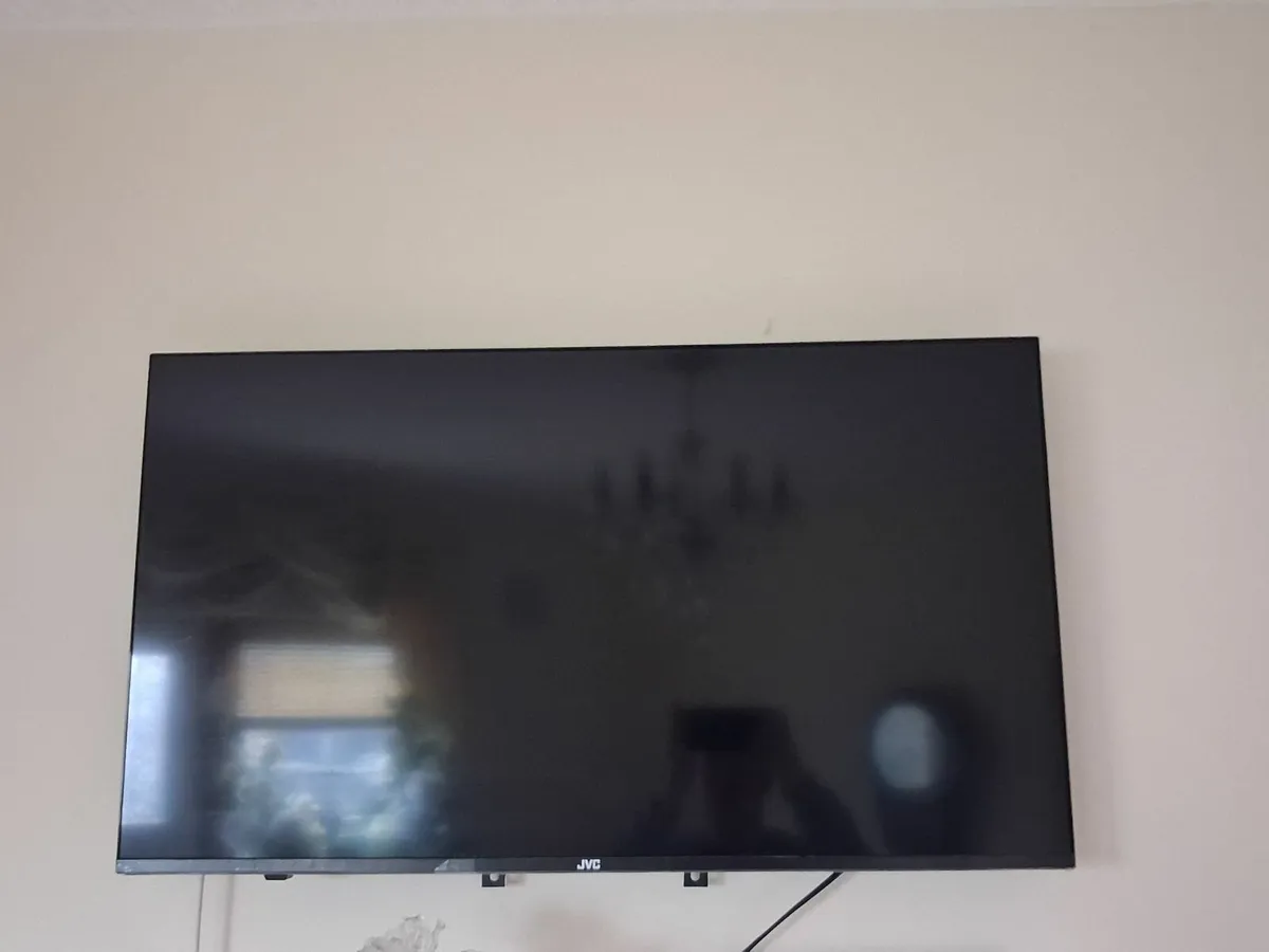 43 inch JVC SMART TV - Image 1