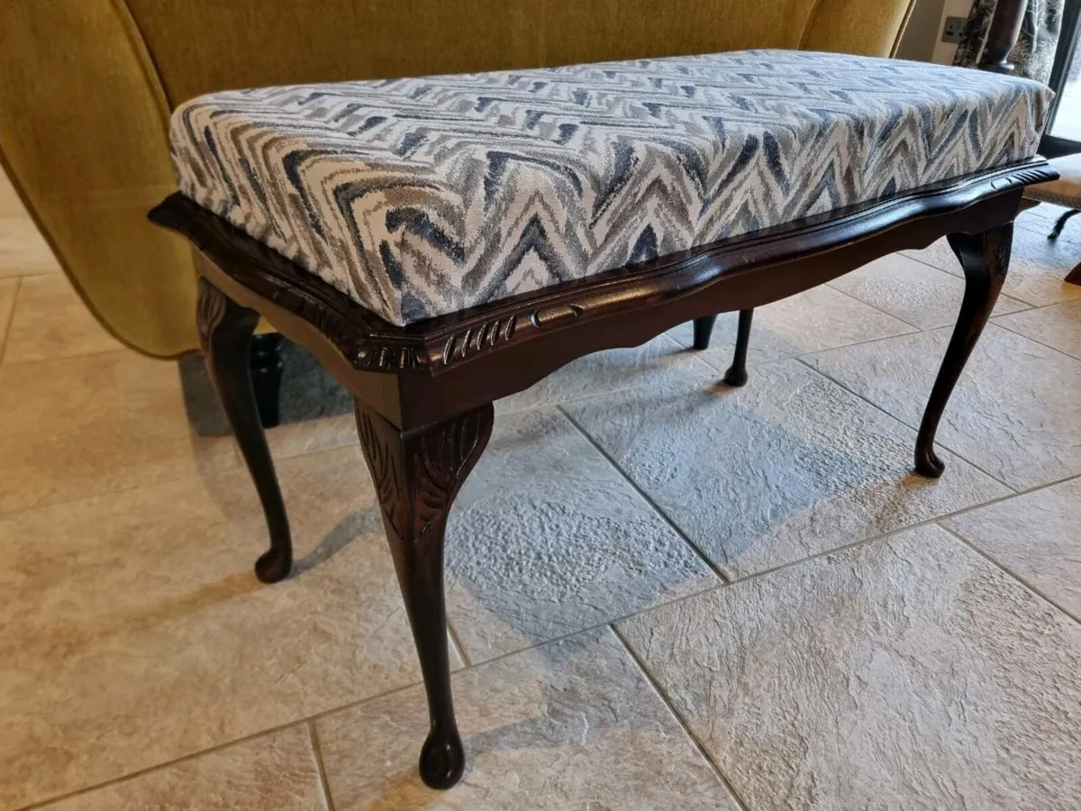 Beautiful Carved Bench...€195 - Image 4