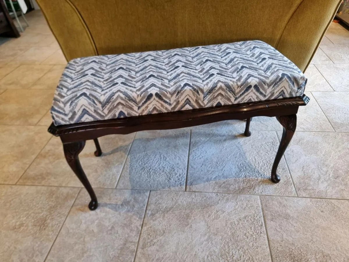 Beautiful Carved Bench...€195 - Image 1