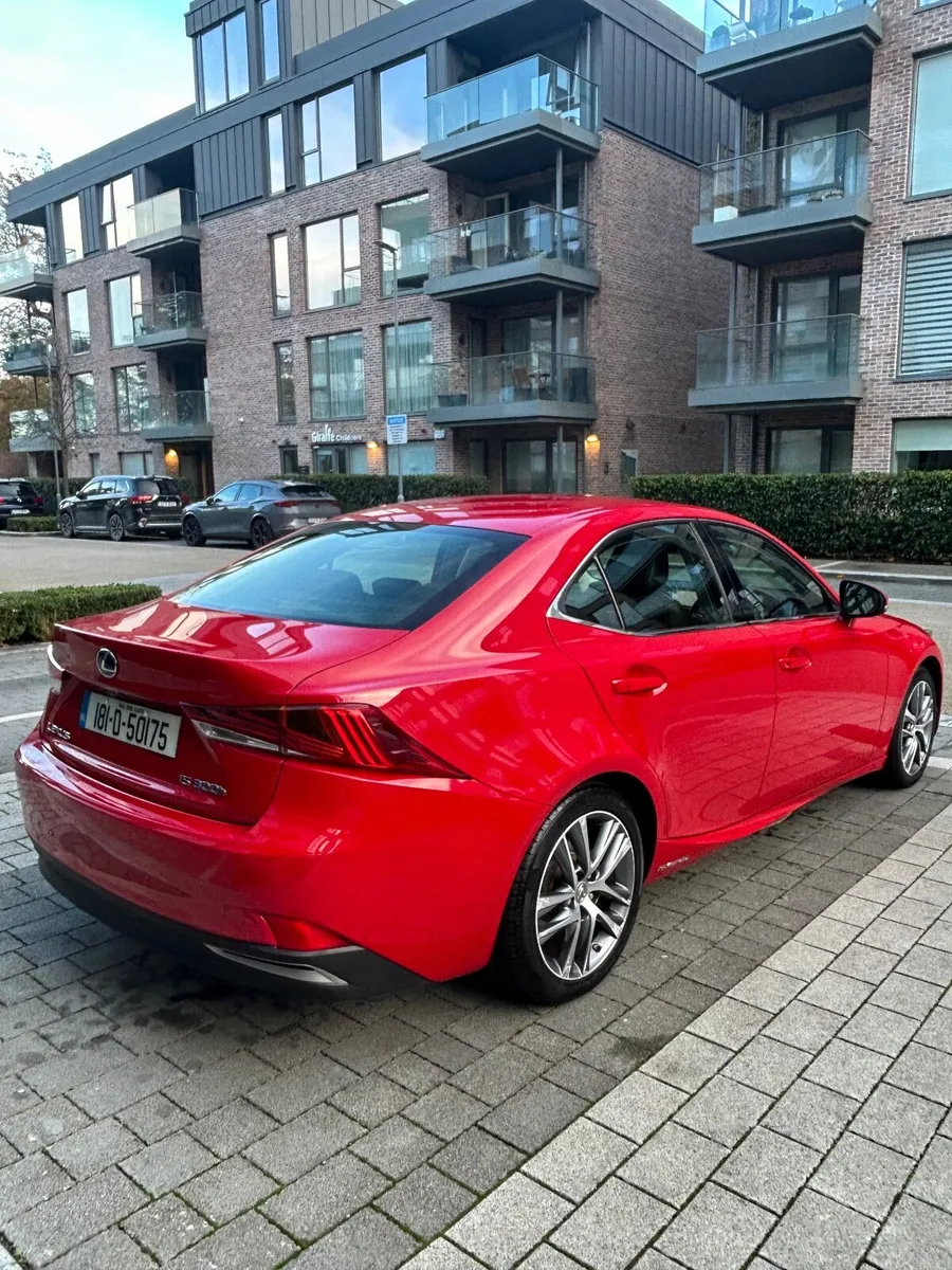 Used 2018 (181) Lexus IS 300 H 2.5 EXECUTIVE - Image 4