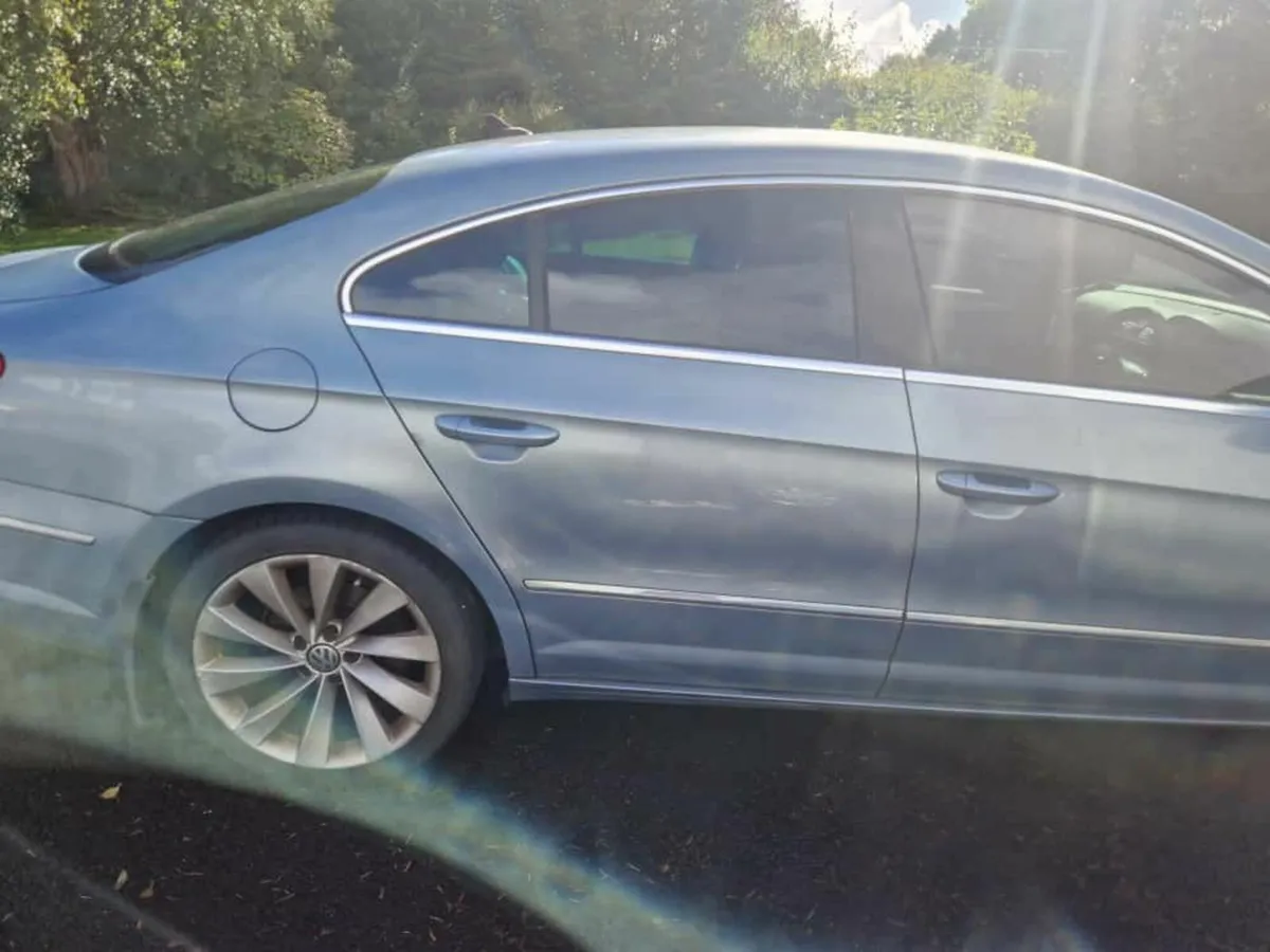 Volkswagen Passat CC 2.0 TDI - Image 2