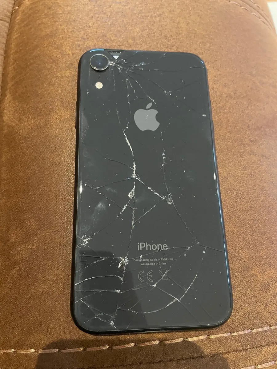 iPhone XR 64GB - Image 3