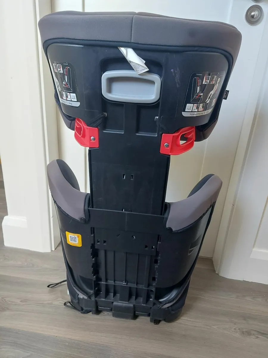 Joie Car Seat - Image 3