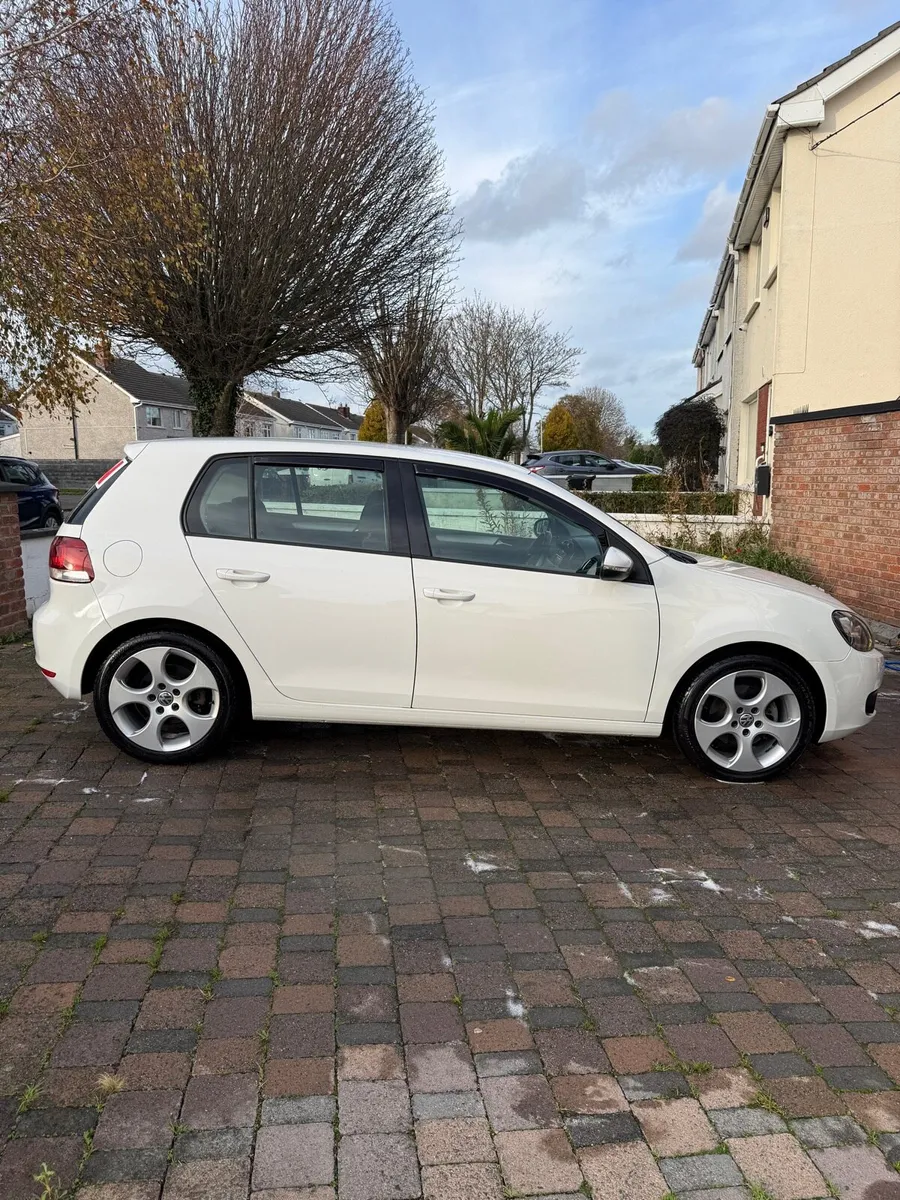 Volkswagen Golf - Image 3