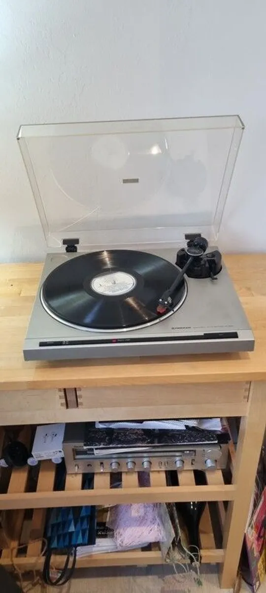 Pioneer PL-620 Vintage Turntable - Image 2