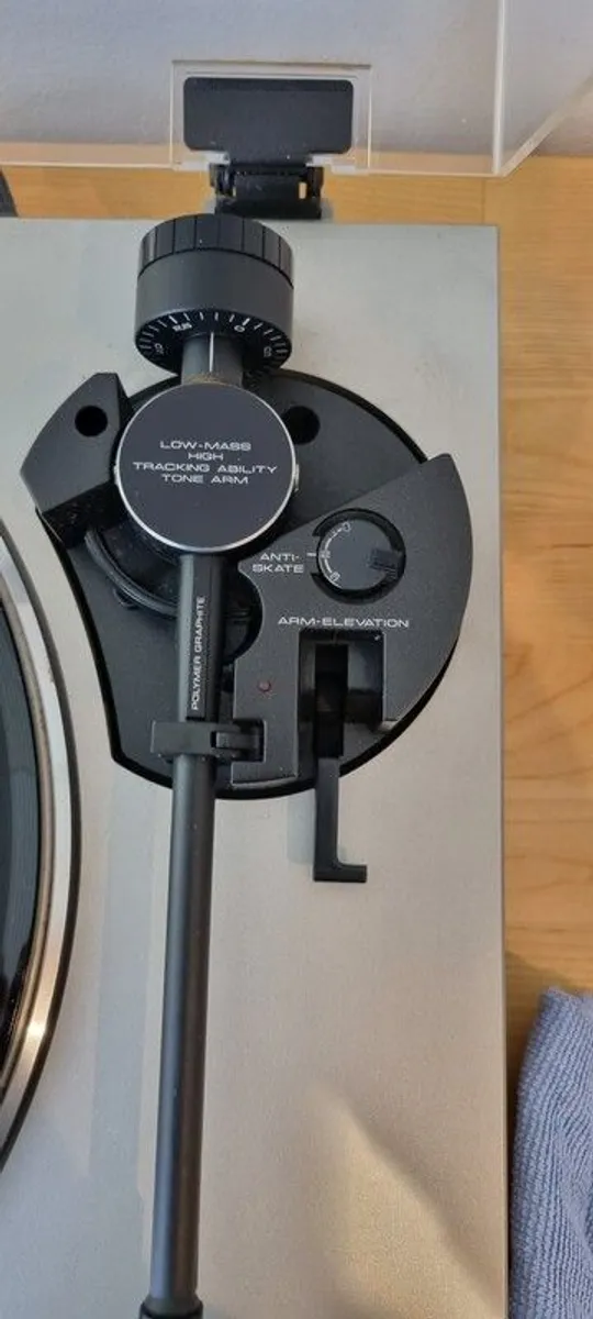 Pioneer PL-620 Vintage Turntable - Image 3