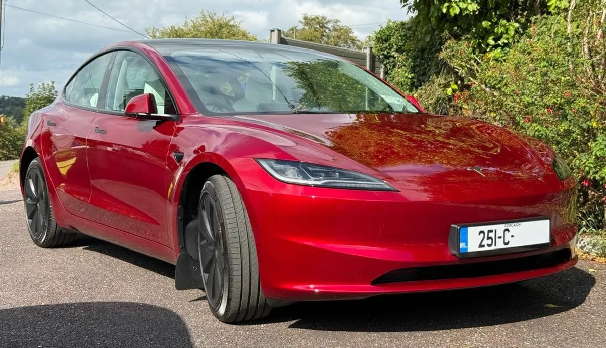 Tesla Model 3 2025 - Image 1