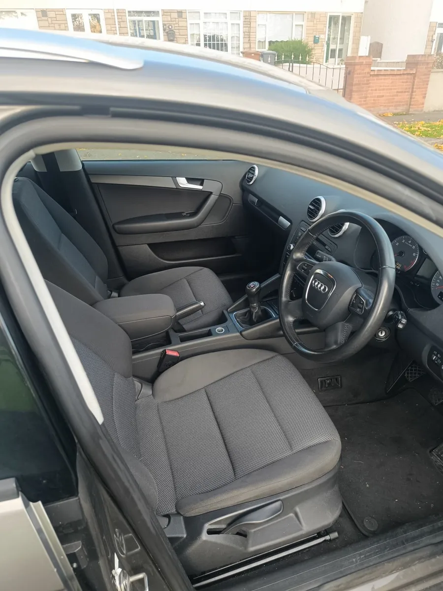 Audi A3 2012 - Image 2