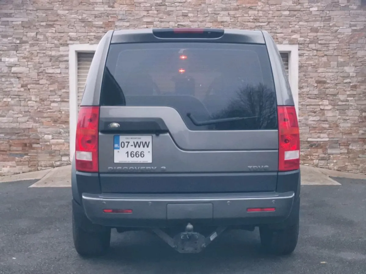 07 Discovery Crewcab - Image 4