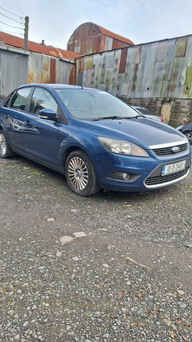 Ford Focus 2010 - Image 1