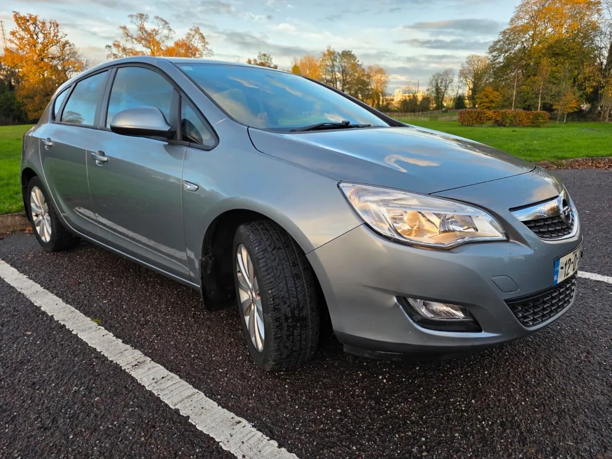 Astra 12 with nct 05/26 low mill 112000 - Image 3