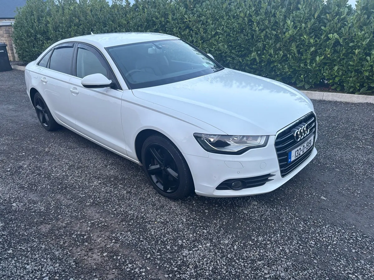 2013 AUDI A6 2LT 177bhp - Image 1