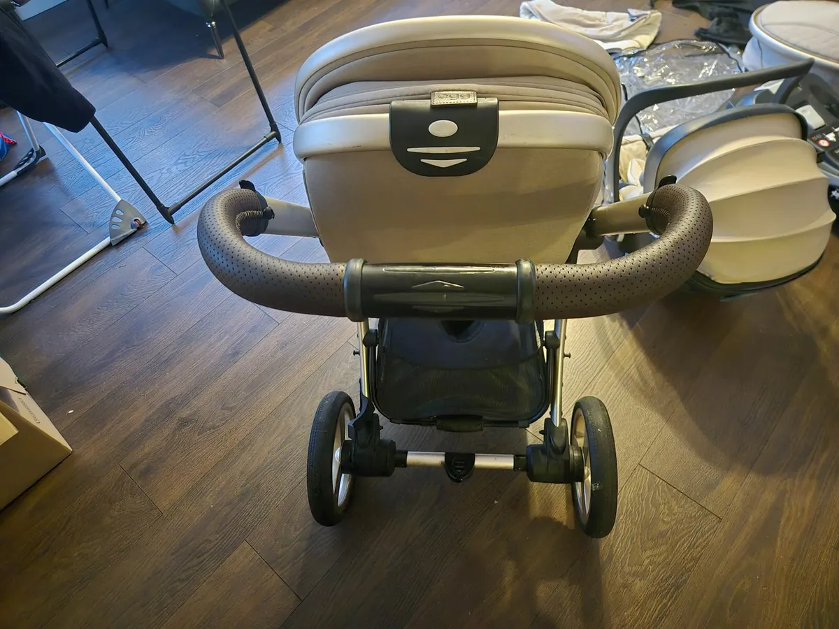 Travel system - Image 3